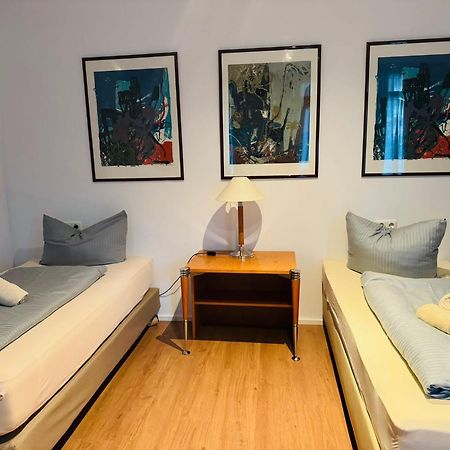 Estelada Boarding Houses Berg Am Laim ミュンヘン エクステリア 写真