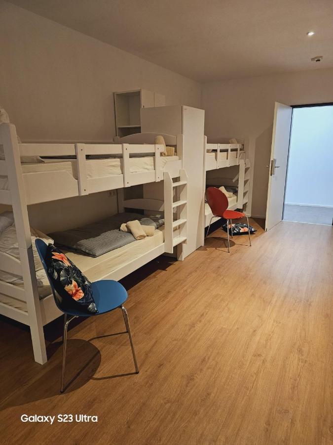 Estelada Boarding Houses Berg Am Laim ミュンヘン エクステリア 写真